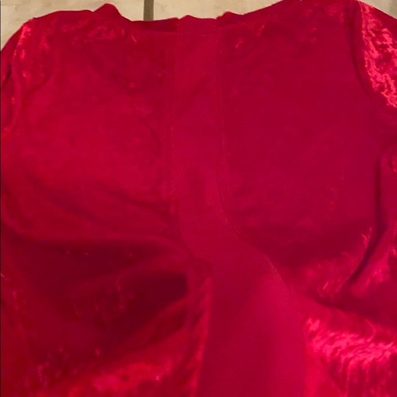 ππΌπ 3/$20 NWOT π Velvet Blouse π - Picture 3 of 6